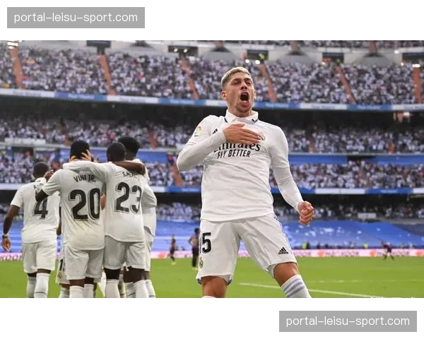 巴尔韦德退役后首度以体育总监身份亮相，谈Movistar车队青年计划